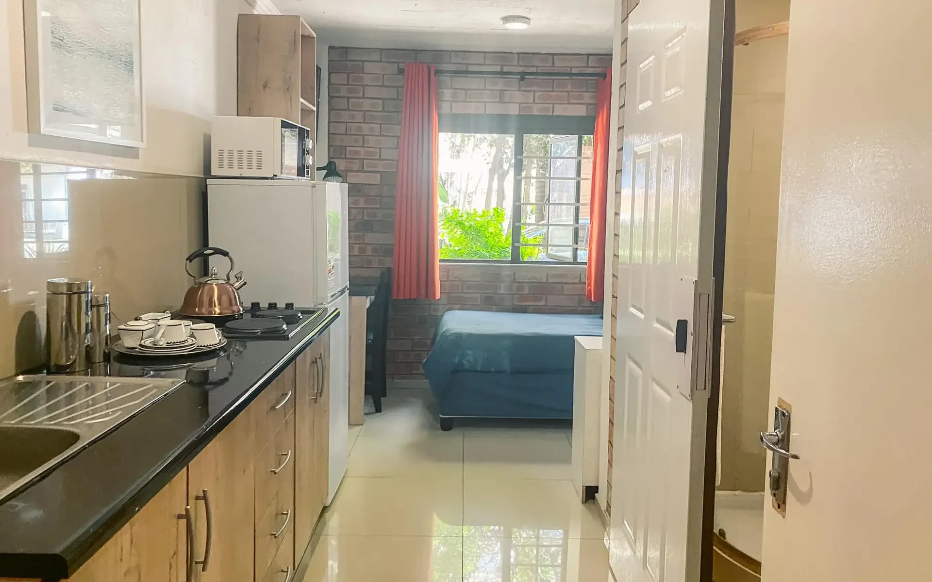 Single vs. Sharing: Which is the Better Option for Student Accommodation in Johannesburg?
